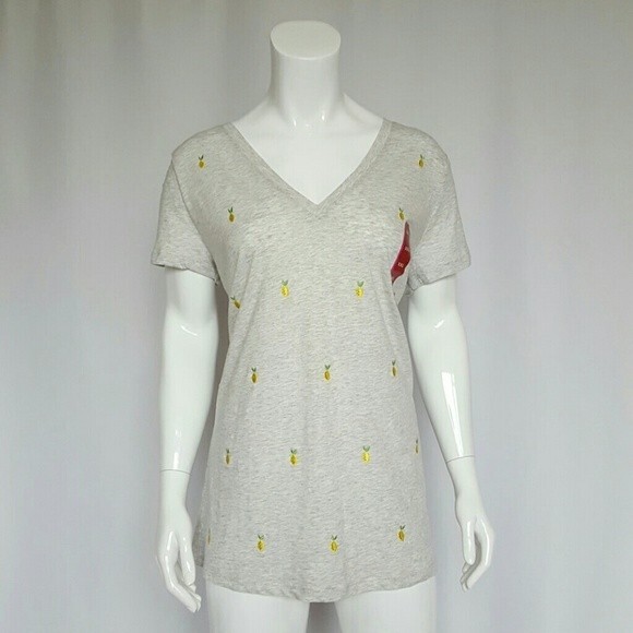 NEW Merona Plus Size Gray Embroidered Lemon Tee - Picture 3 of 8